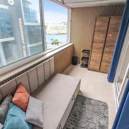 Designer - 60 Seconds To The Beach I Free Parking! Saint Julian's Exterior photo